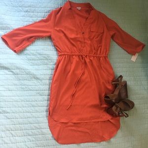 Super cute orange dress 🔥